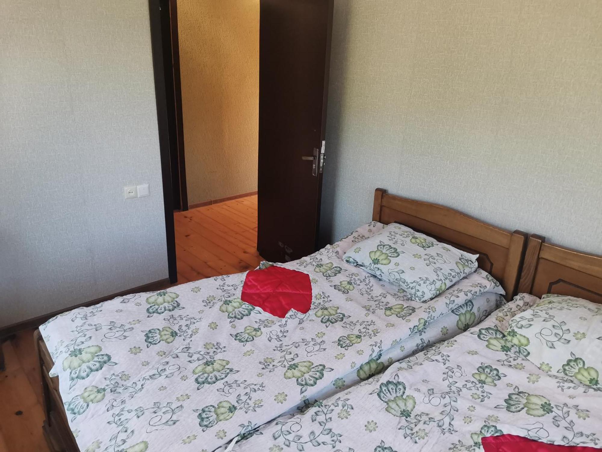 Iason Guest House In Mazeri Mestia Quarto foto