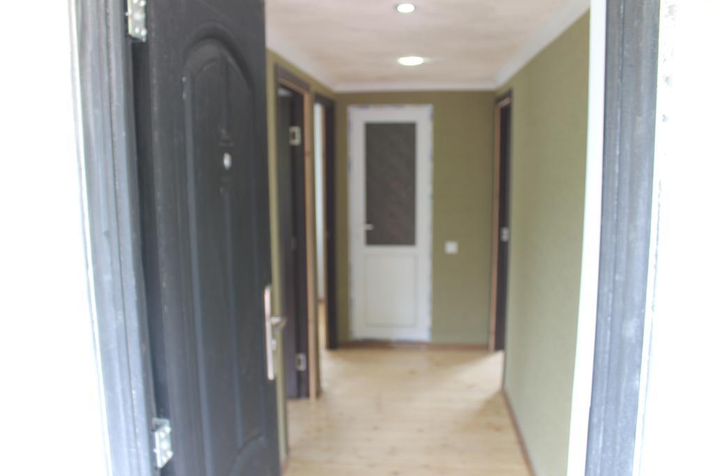 Iason Guest House In Mazeri Mestia Exterior foto